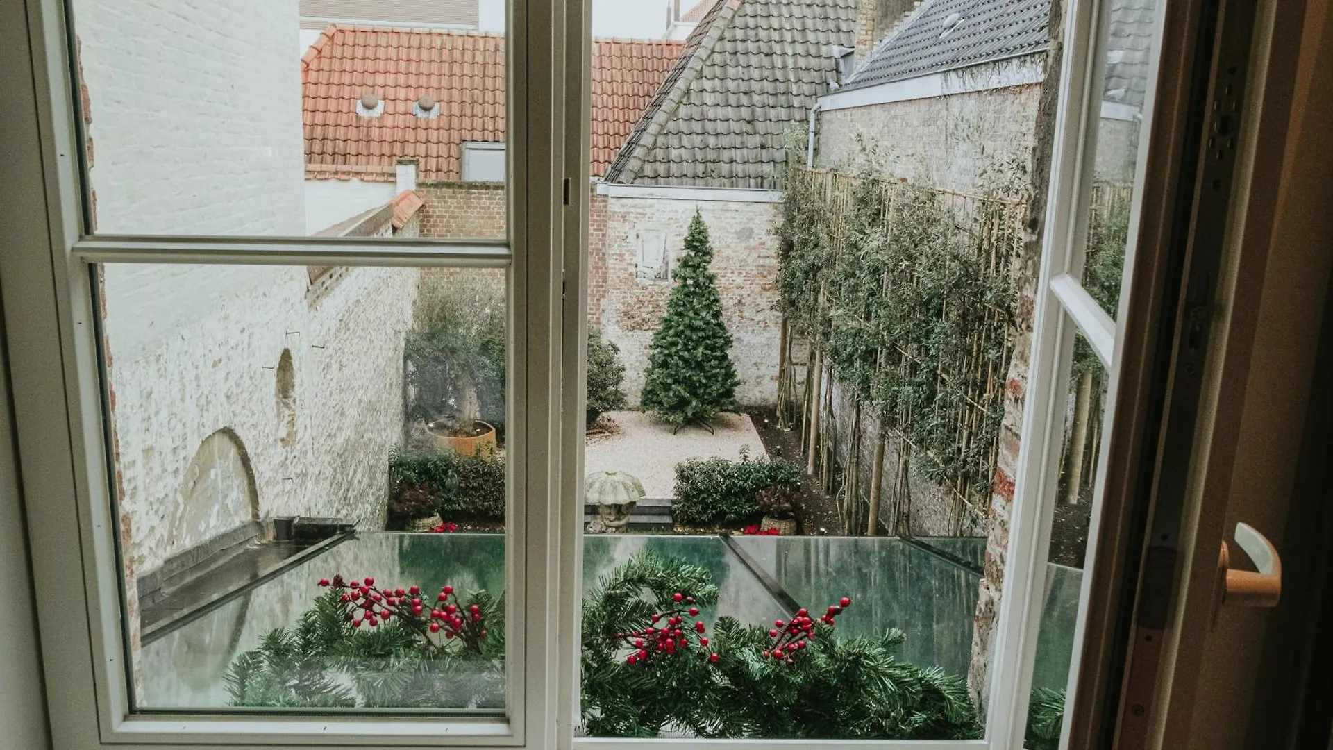 The Burgundy - Boutique B&B Bruges Bed & Breakfast