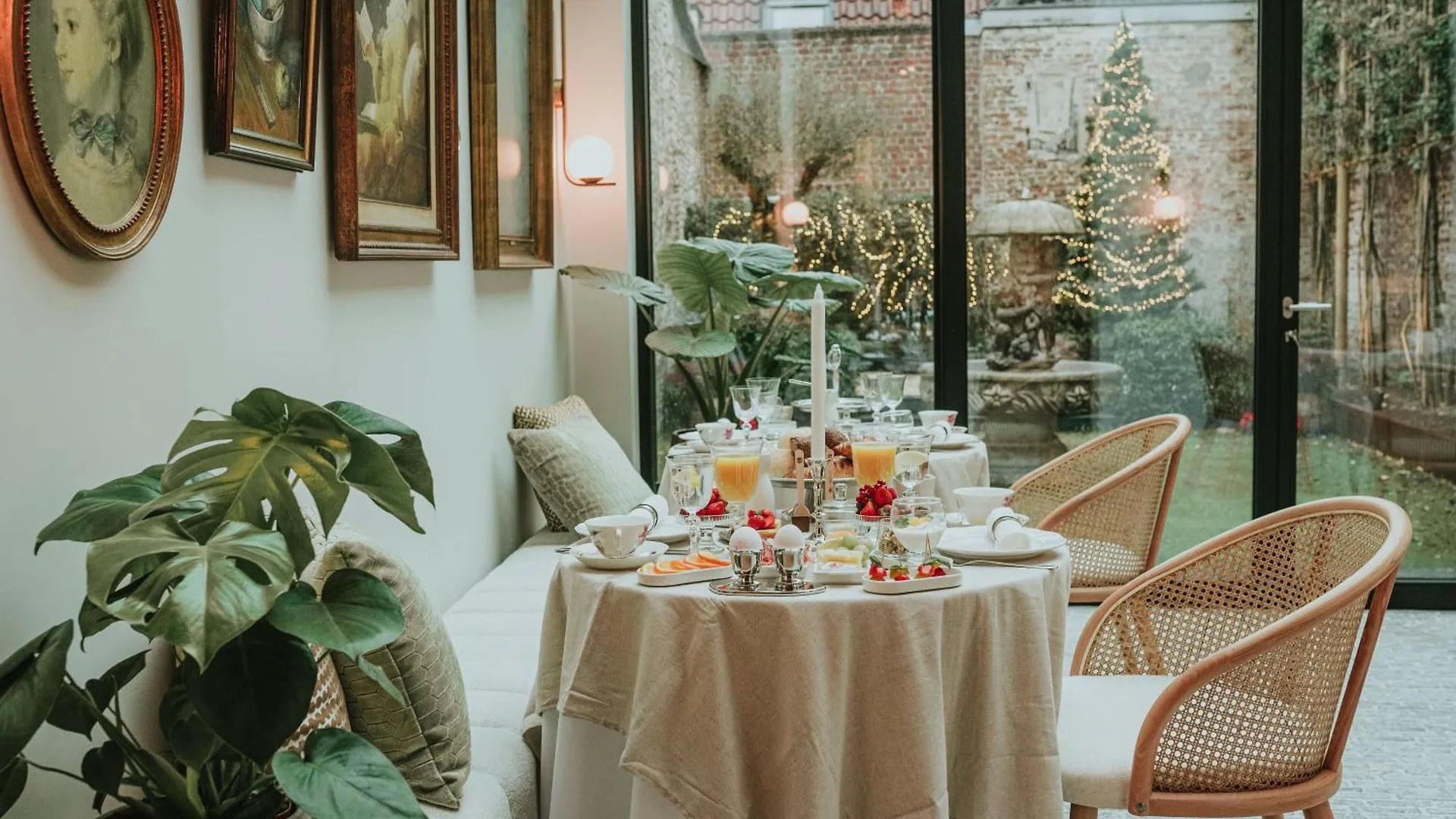 The Burgundy - Boutique B&B Bruges Couette-café