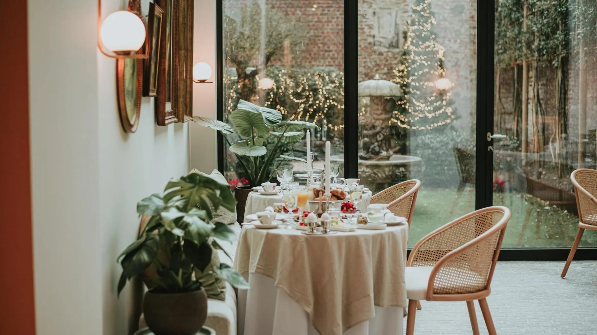 The Burgundy - Boutique B&B Μπριζ Βέλγιο